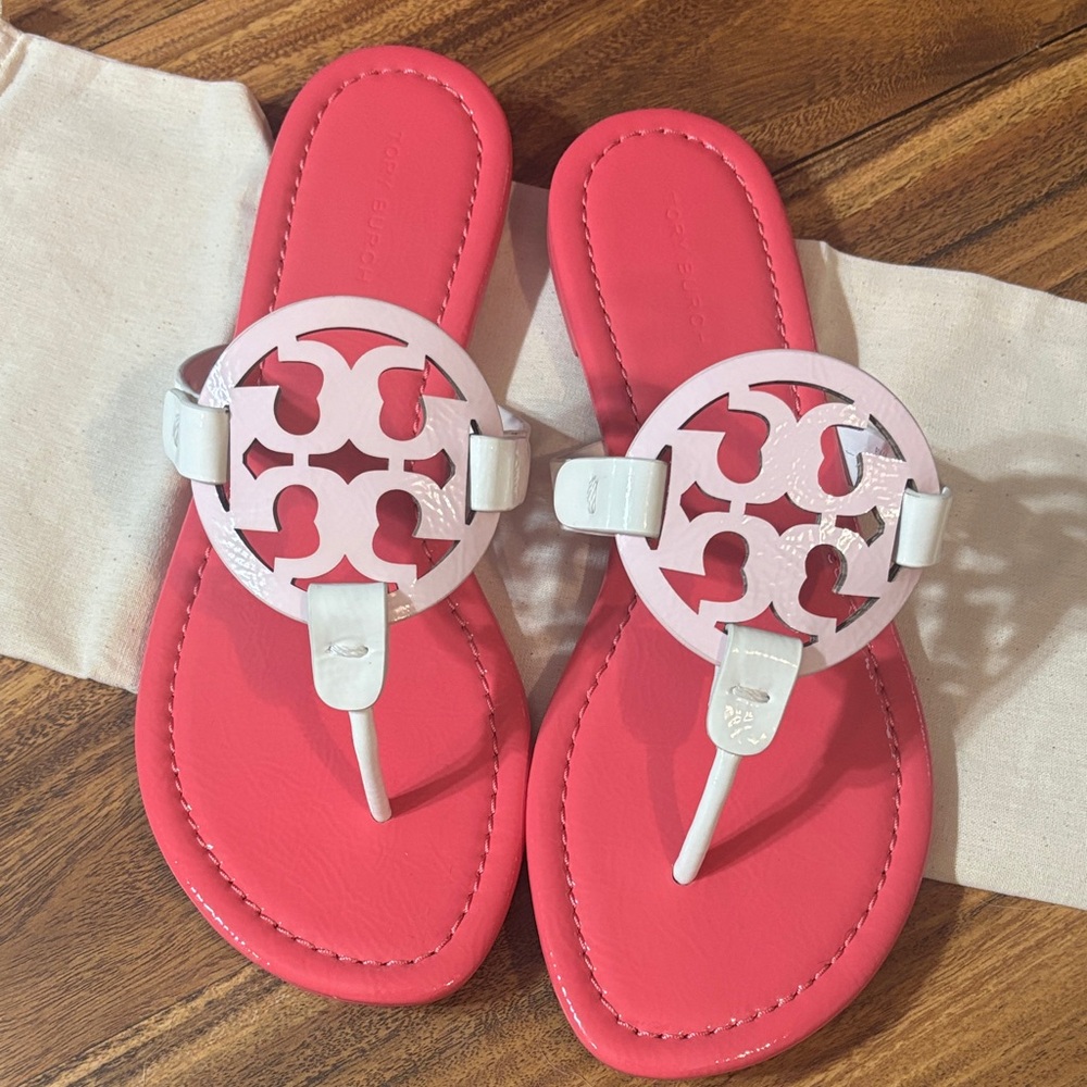 RARE Tory Burch Miller Patent Strawberries n Cream Sandals